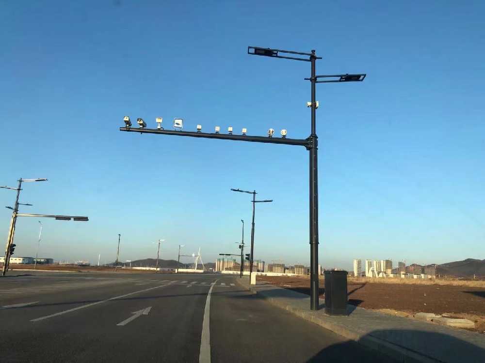 揭阳市黑龙江佳木斯综合路灯杆项目