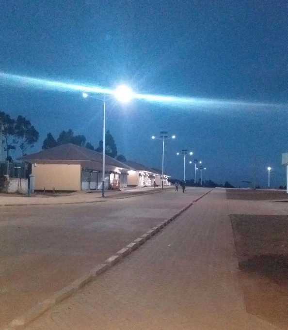 揭阳市非洲科特迪瓦太阳能路灯工程